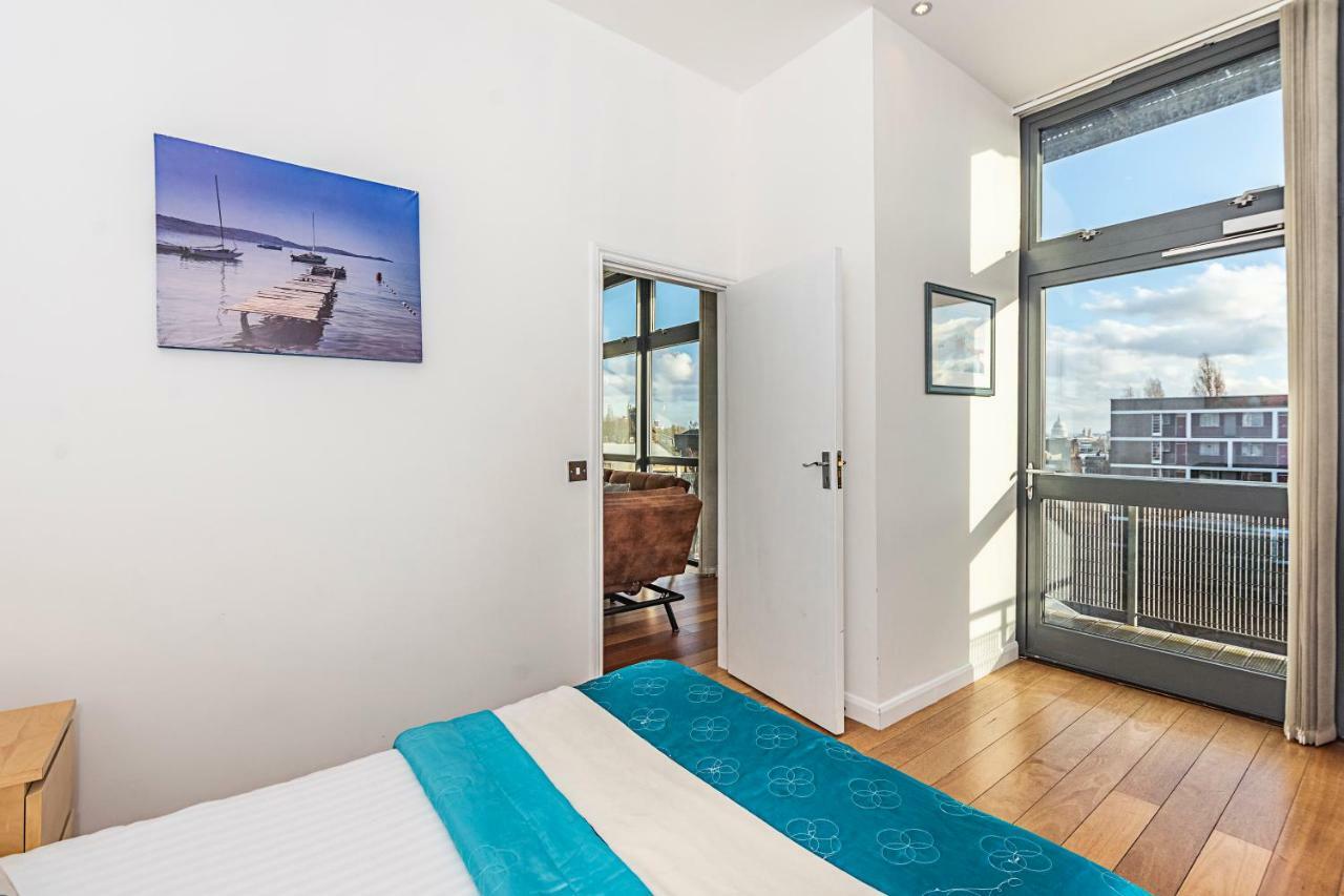 لندن Splendid 3 Bedroom Apartment In Angel/Kings Cross المظهر الخارجي الصورة