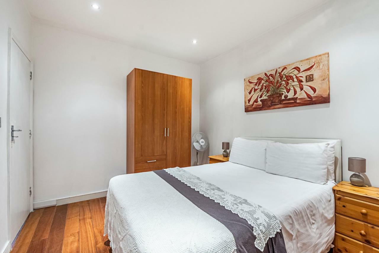 لندن Splendid 3 Bedroom Apartment In Angel/Kings Cross المظهر الخارجي الصورة